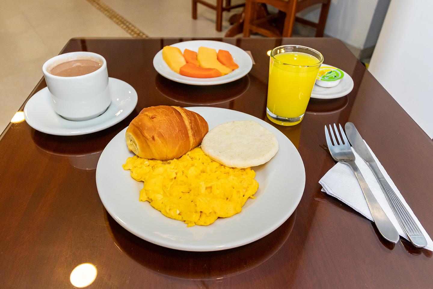 Hotel El Campin Bogota Buitenkant foto